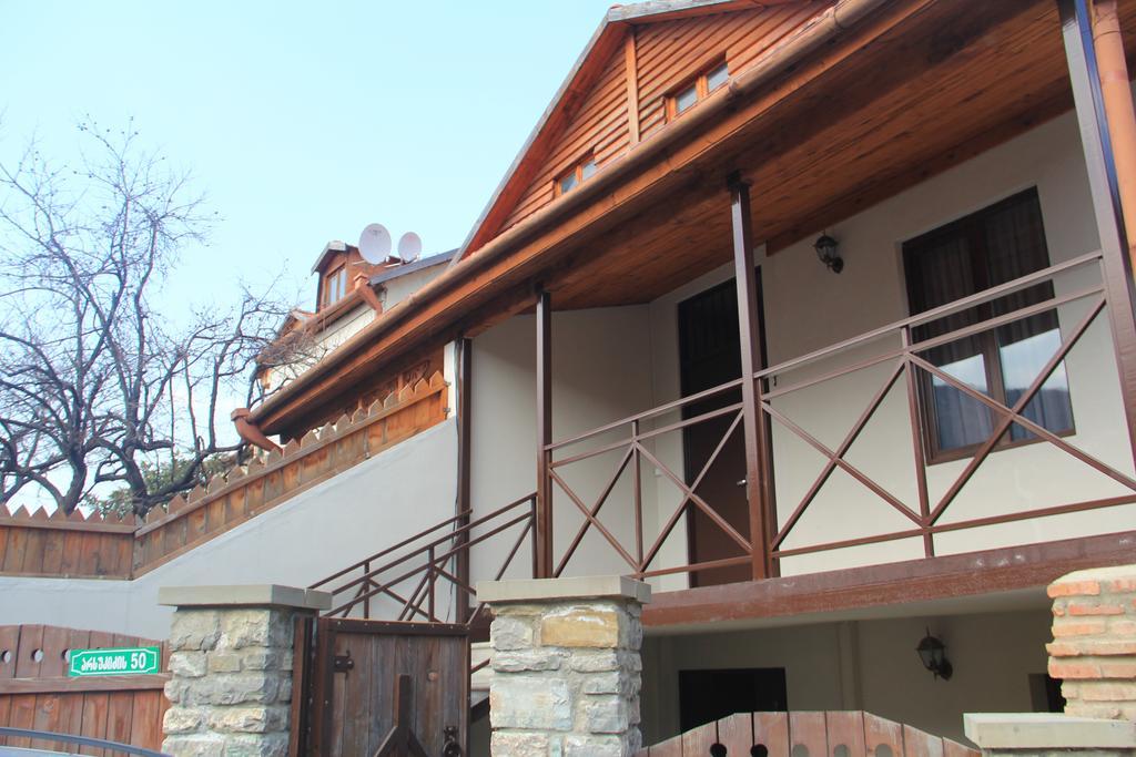 Guest House Fifty Mtskheta Exterior photo